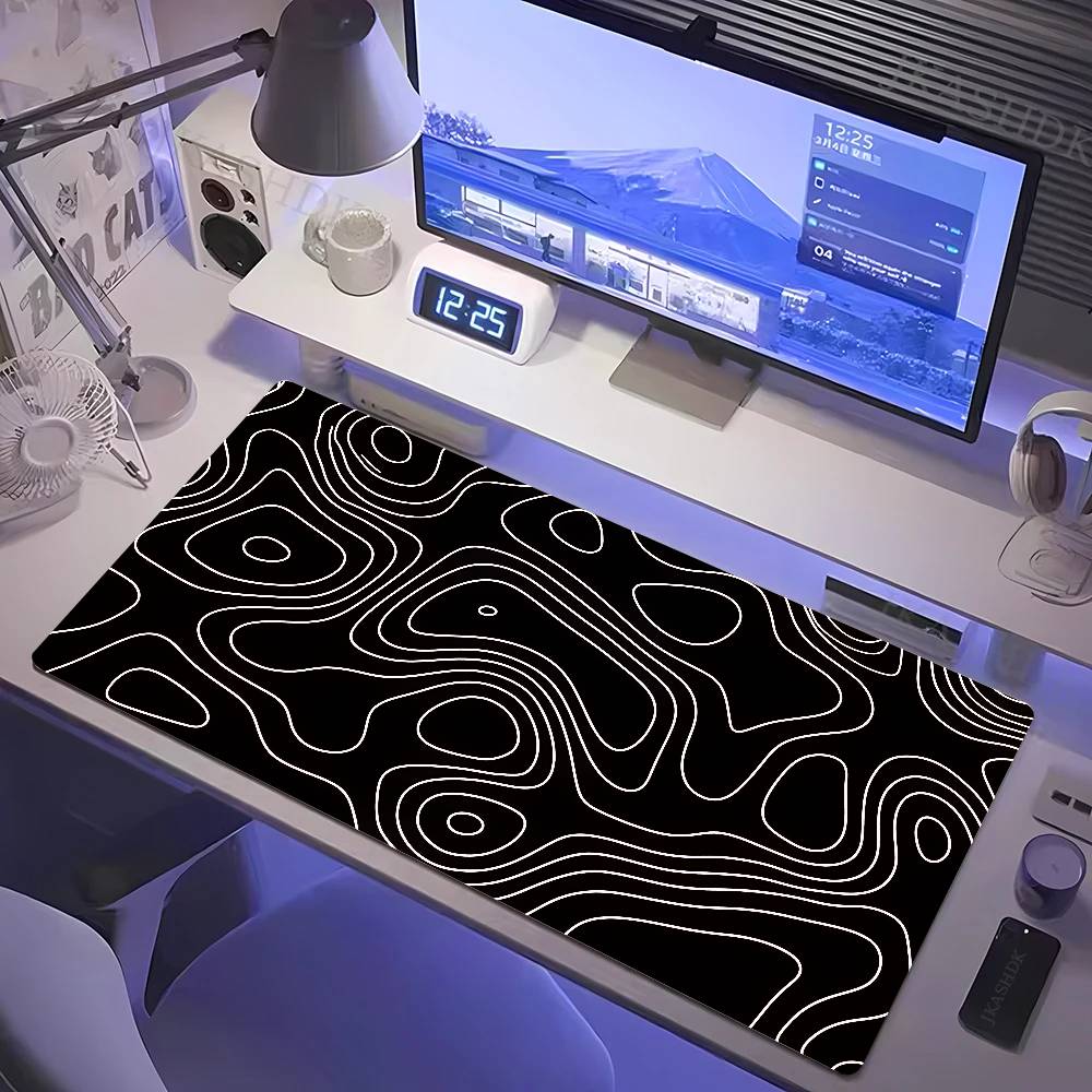 แผ่นรองโต๊ะ XXL สีดำขาว ลาย St - Desk Setup Black บทวิจารณ์และราคา